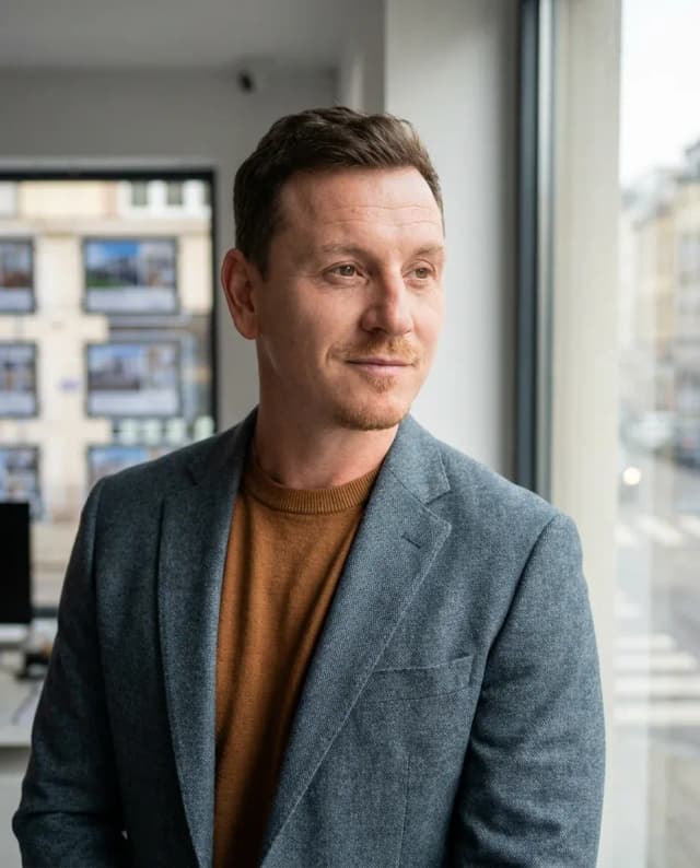 AI Real Estate Headshot of a 40 man by ExecHeadshots