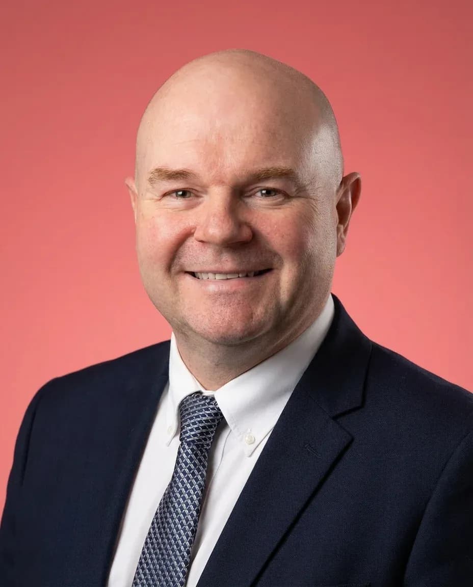 AI Team Headshot of a 50 man by ExecHeadshots