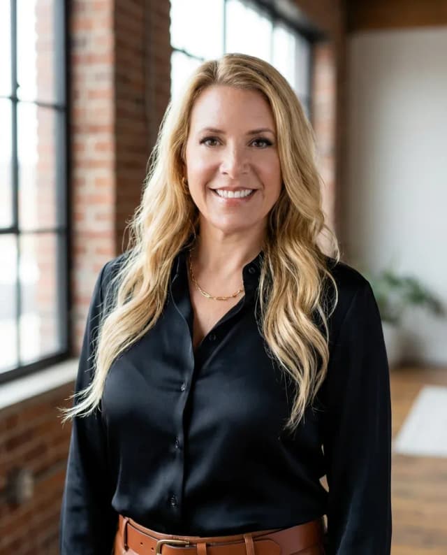 AI Wedding Planner Headshot of a 45 woman by ExecHeadshots