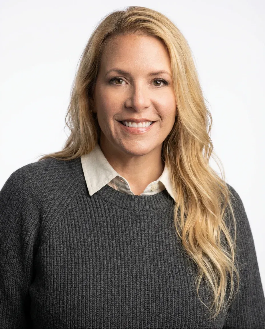 AI Financial Advisor Headshot of a 45 woman by ExecHeadshots