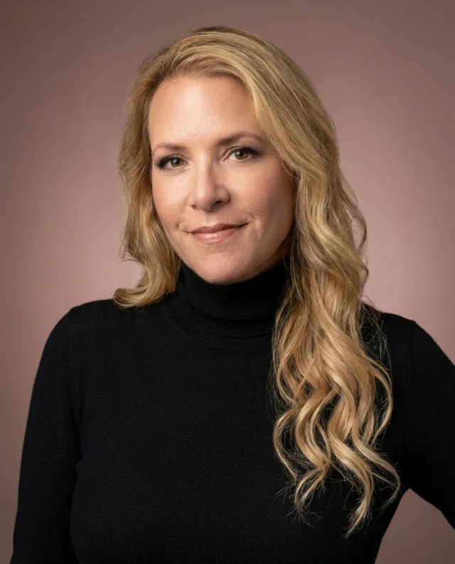 AI Voice Actor Headshot of a 45 woman by ExecHeadshots