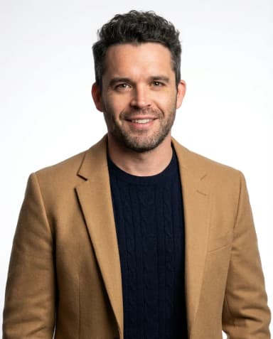 AI Coach Headshot of a 40 man by ExecHeadshots