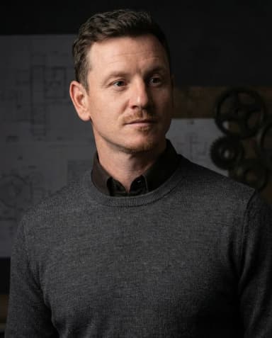 AI Engineer Headshot of a 40 man by ExecHeadshots